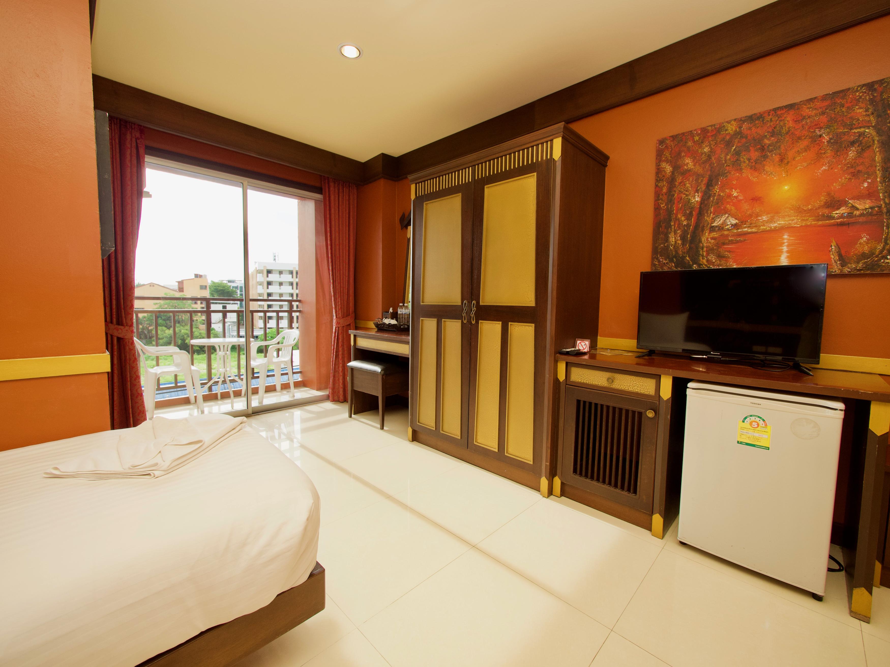 99 Residence Patong Zewnętrze zdjęcie